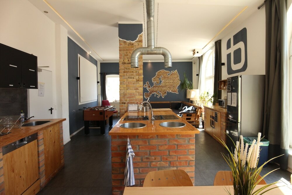 Фото Blue Doors Hostel