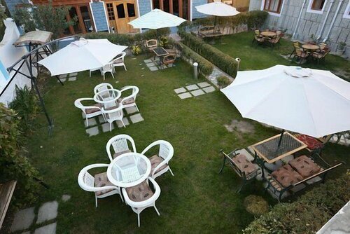 Гостиница Hotel Rafica в Лехе