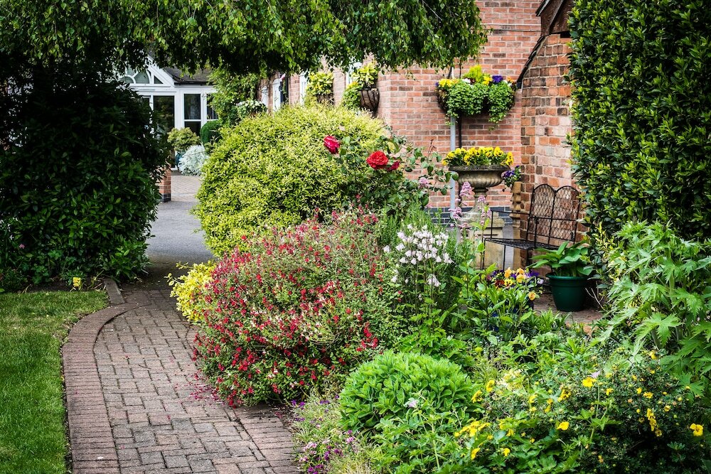 Фото The Cottage Hotel