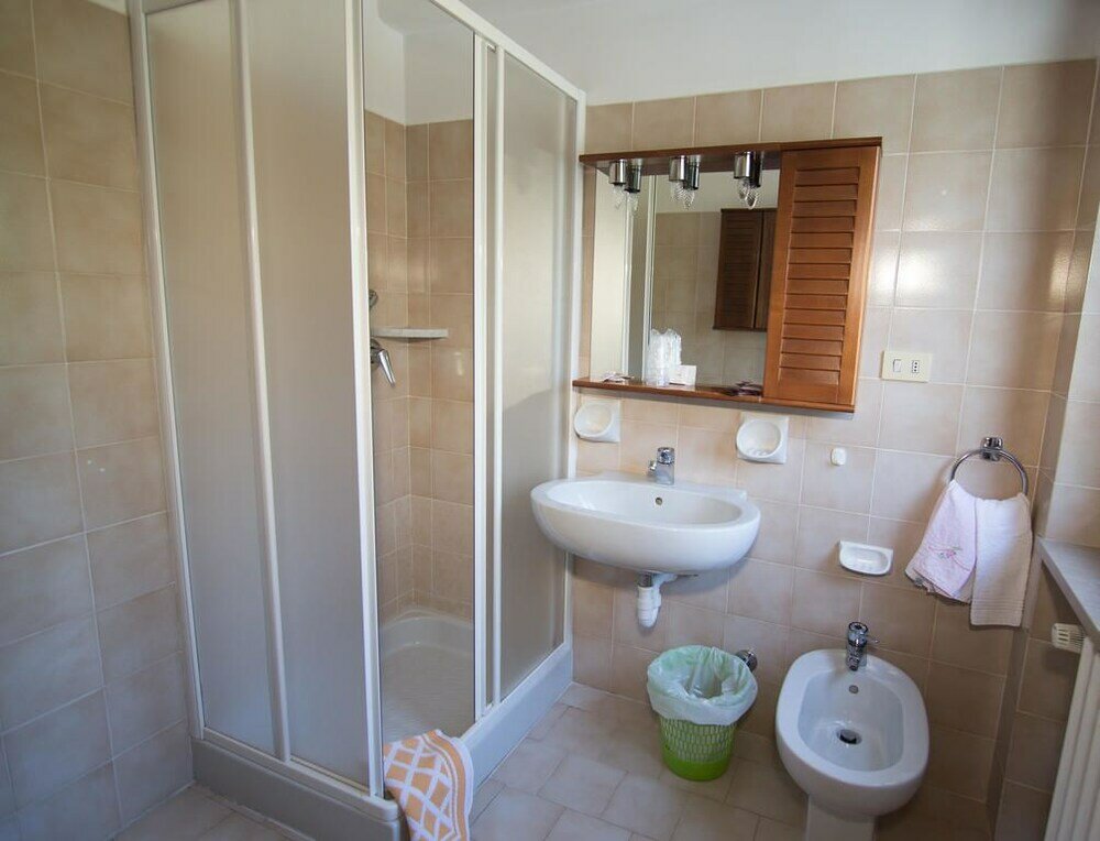 Фото Hotel Edelweiss