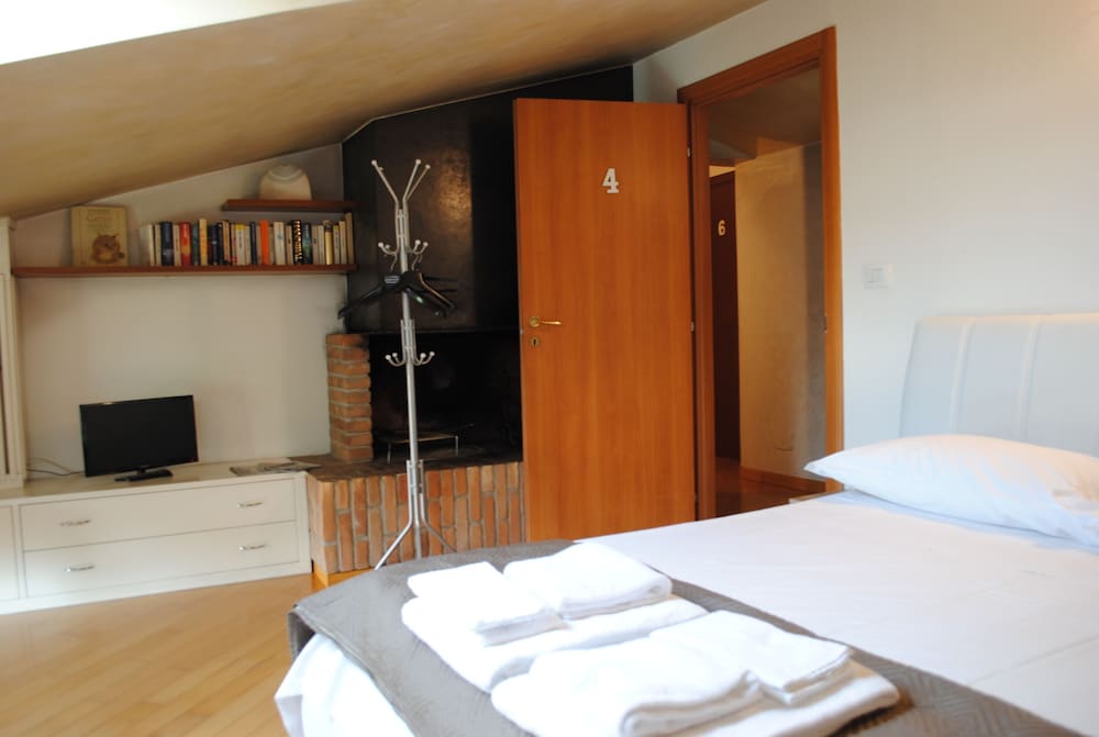 Фото Dreaming Arena Rooms