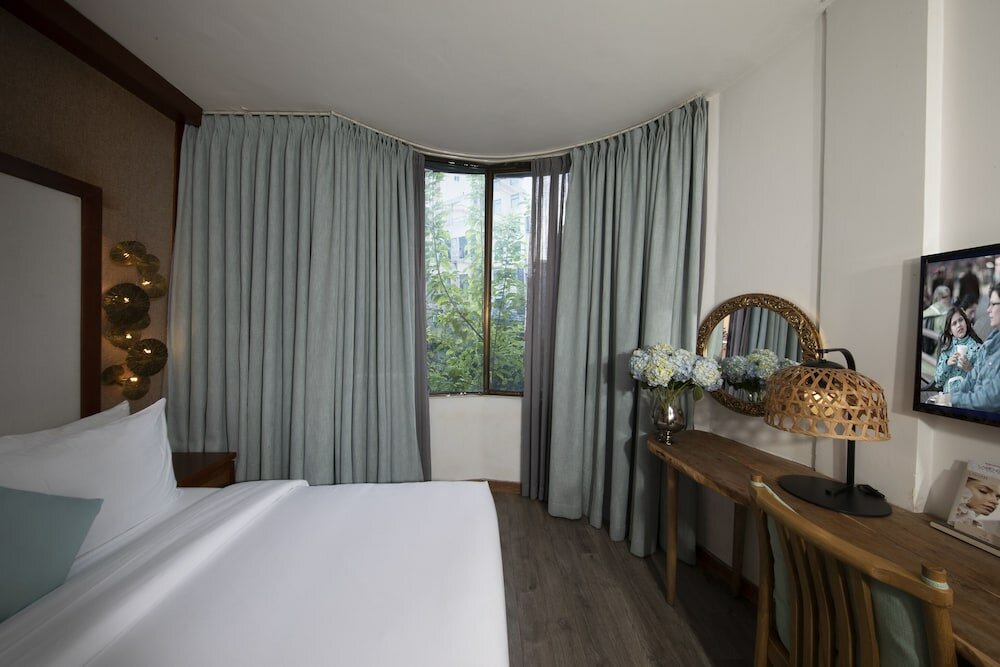 Фото A&em Art Hotel