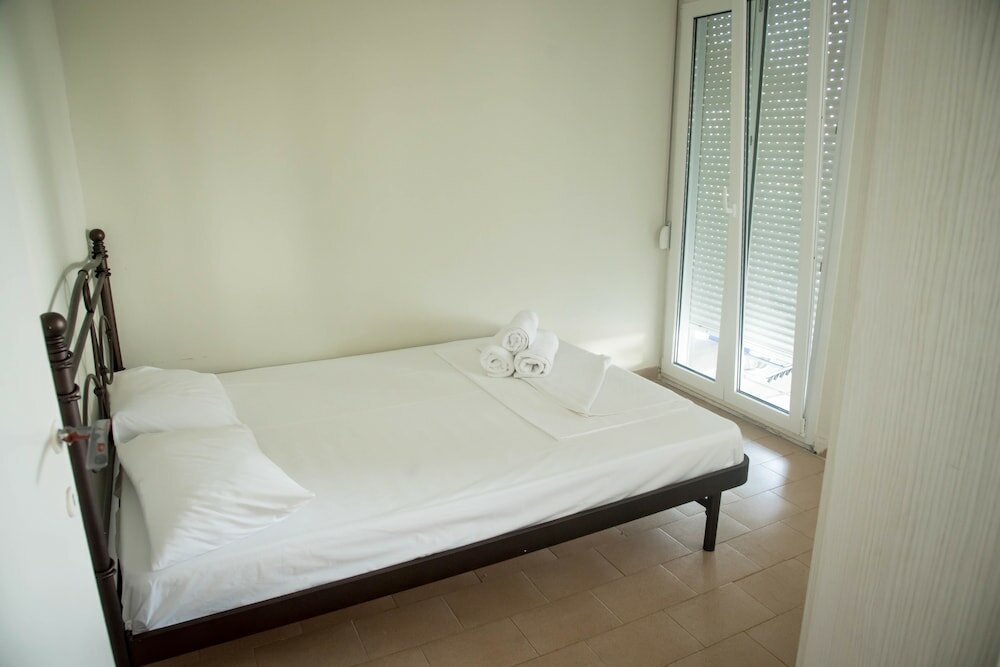 Фото On the Wave Studios