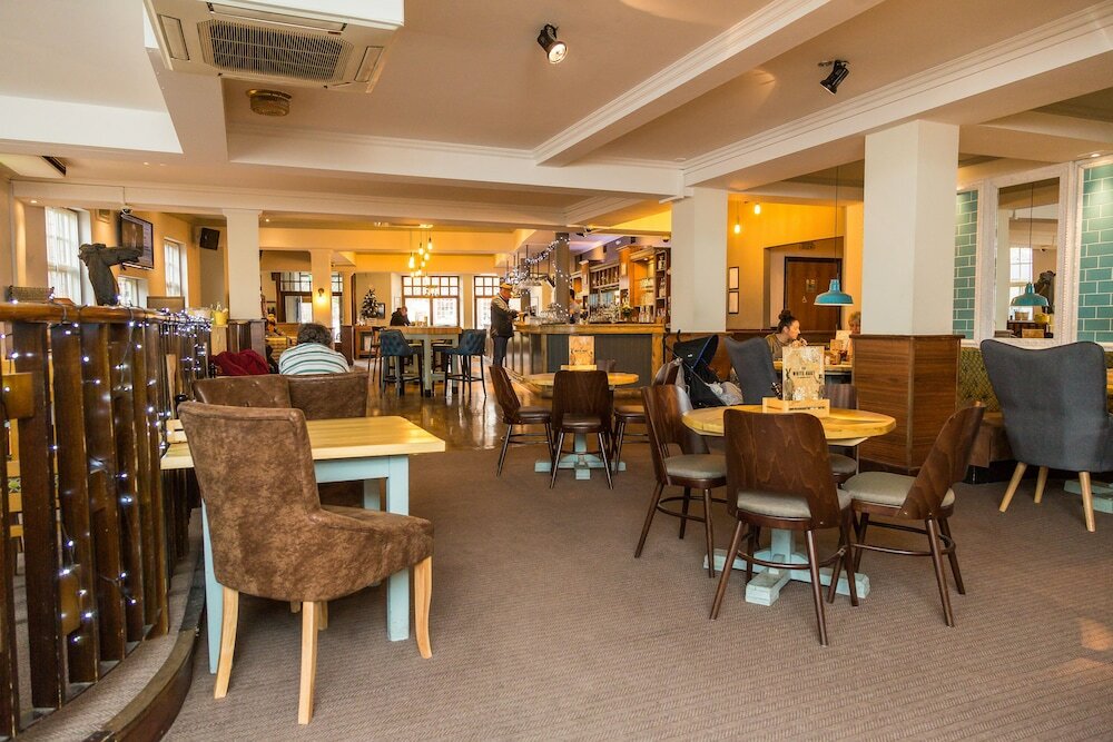 Фото White Hart, Newmarket by Marston's Inns