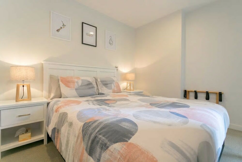 Фото The Ivory at Epsom