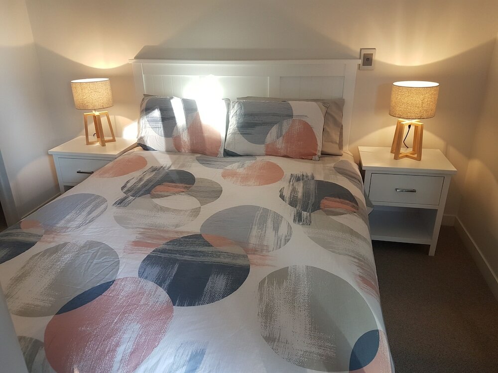 Фото The Ivory at Epsom