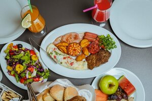 Гостиница Ah Hotel & Conference