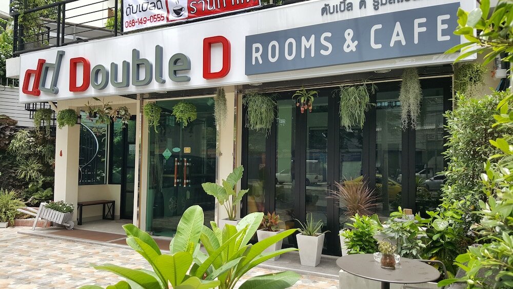 Фото Double D Rooms & Cafe