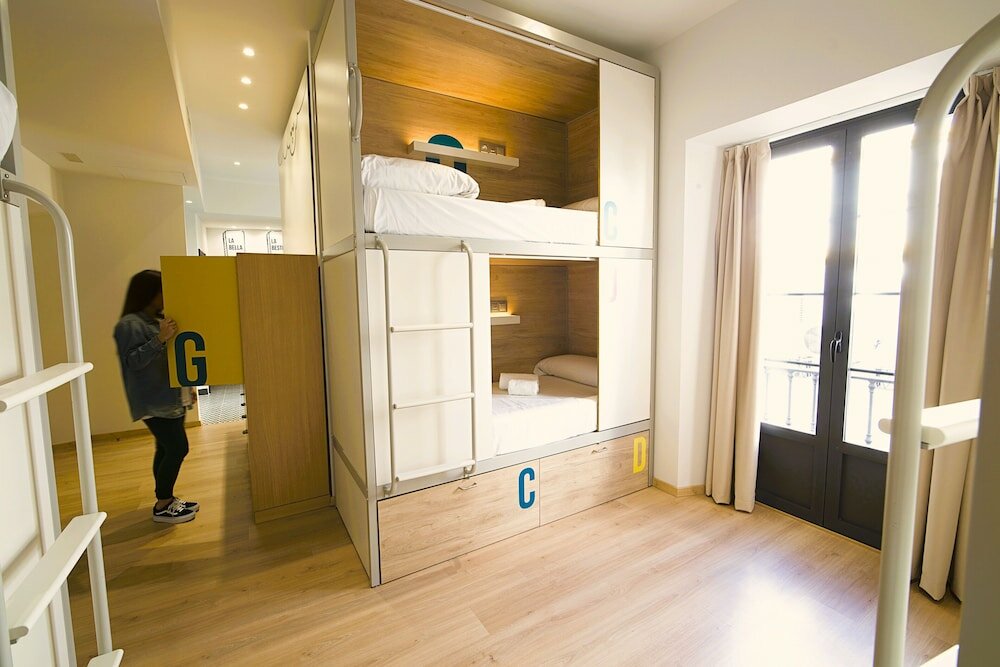 Фото U-Sense For You Hostel Sevilla