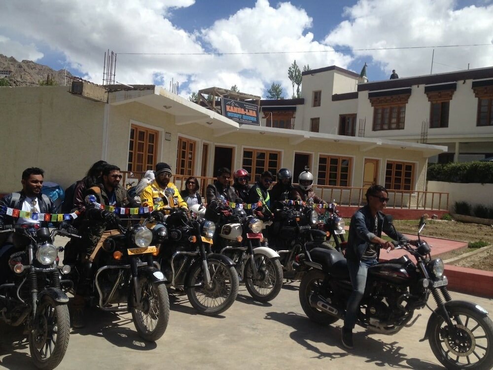 Фото отеля 3