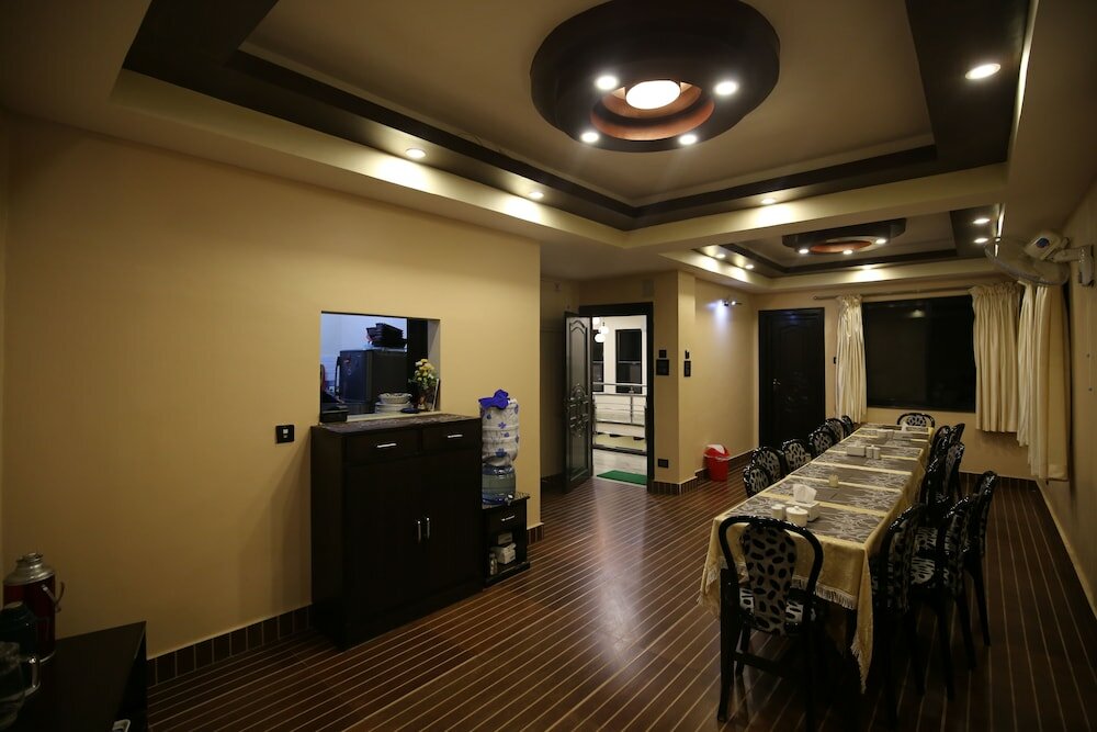 Фото Hotel Dhargye Khangsar