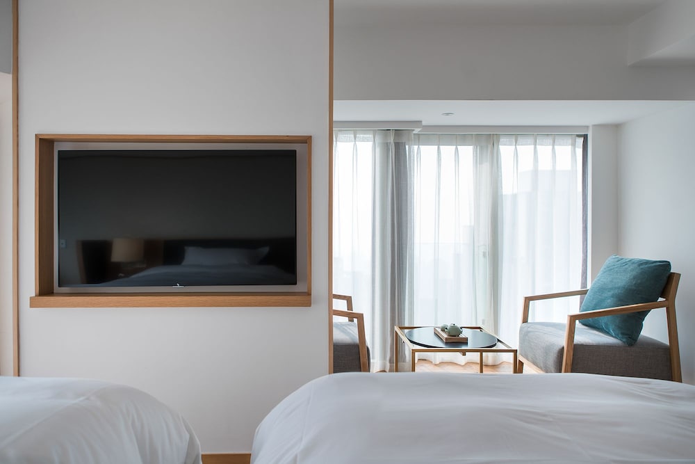 Фото Chongqing White Cloud Boutique Hotel