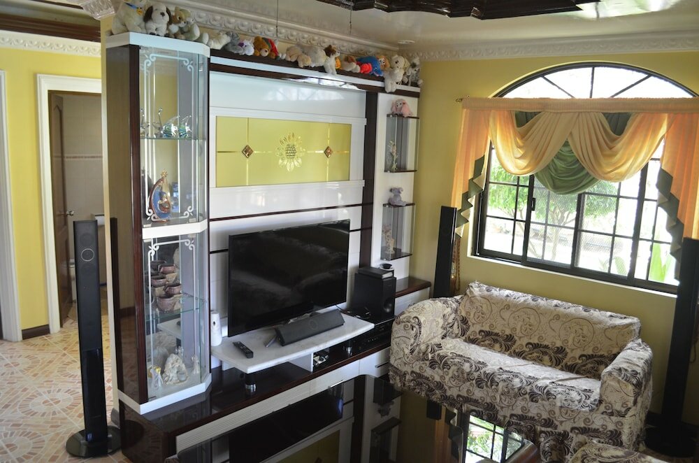 Фото Kim Beatriz Compound