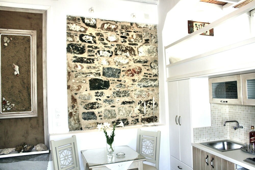 Фото Mariakis Luxury Studios