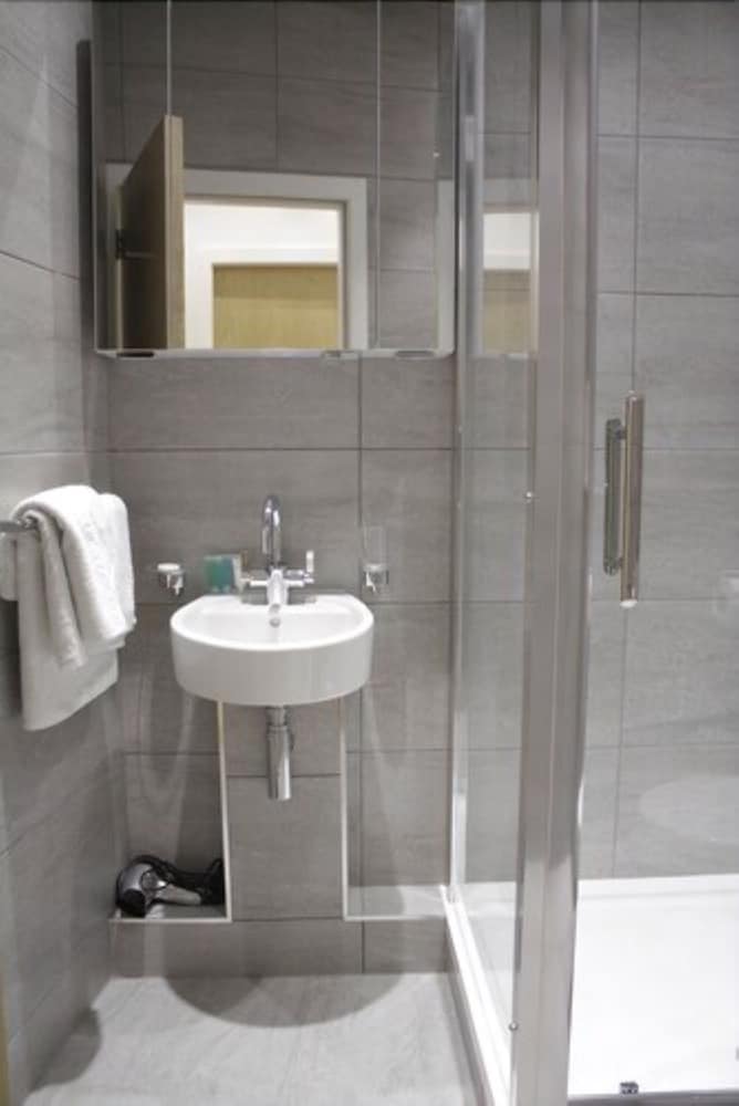 Фото Urban Stay Shard View Apartments