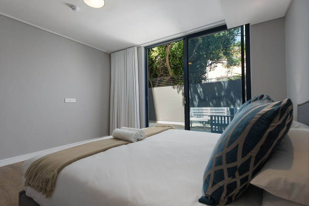 Фото Warwick 107