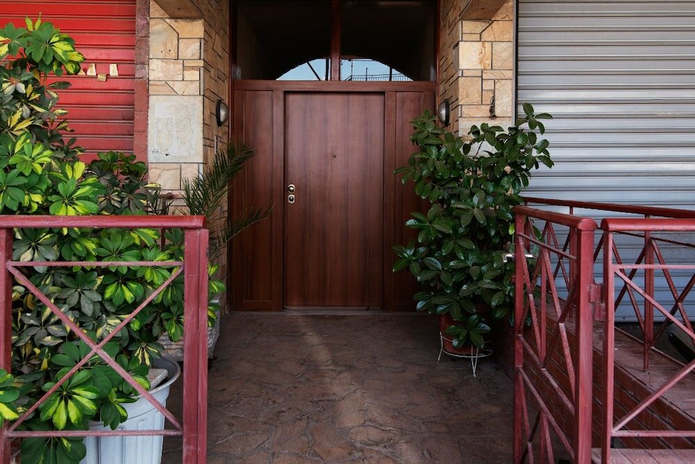 Фото Spacious House