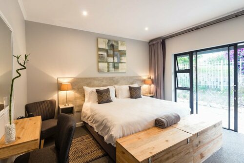 Гостиница The Greens Guest House