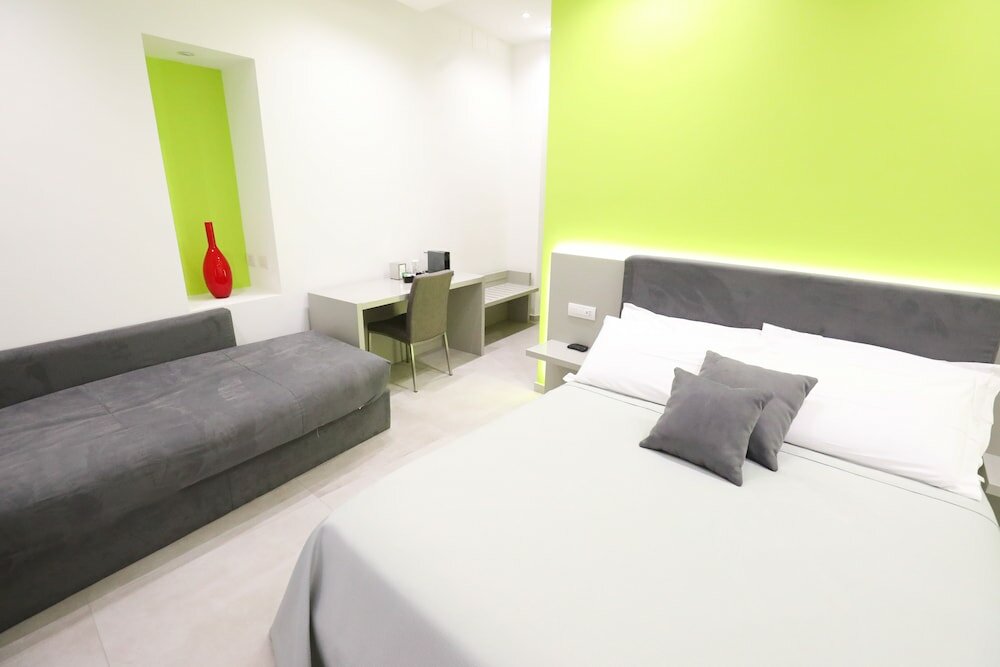 Фото Toledo 16 Luxury Suites