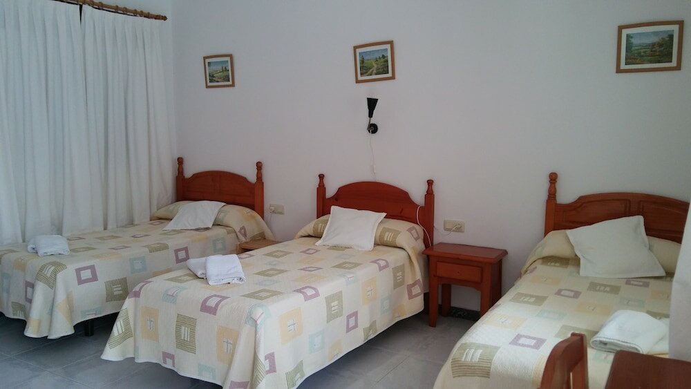 Фото Hostal Mini Golf