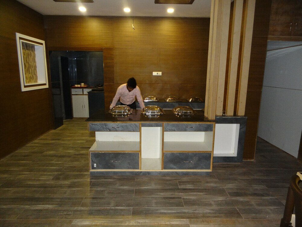 Фото Kamakshi Residency by Royal Collection