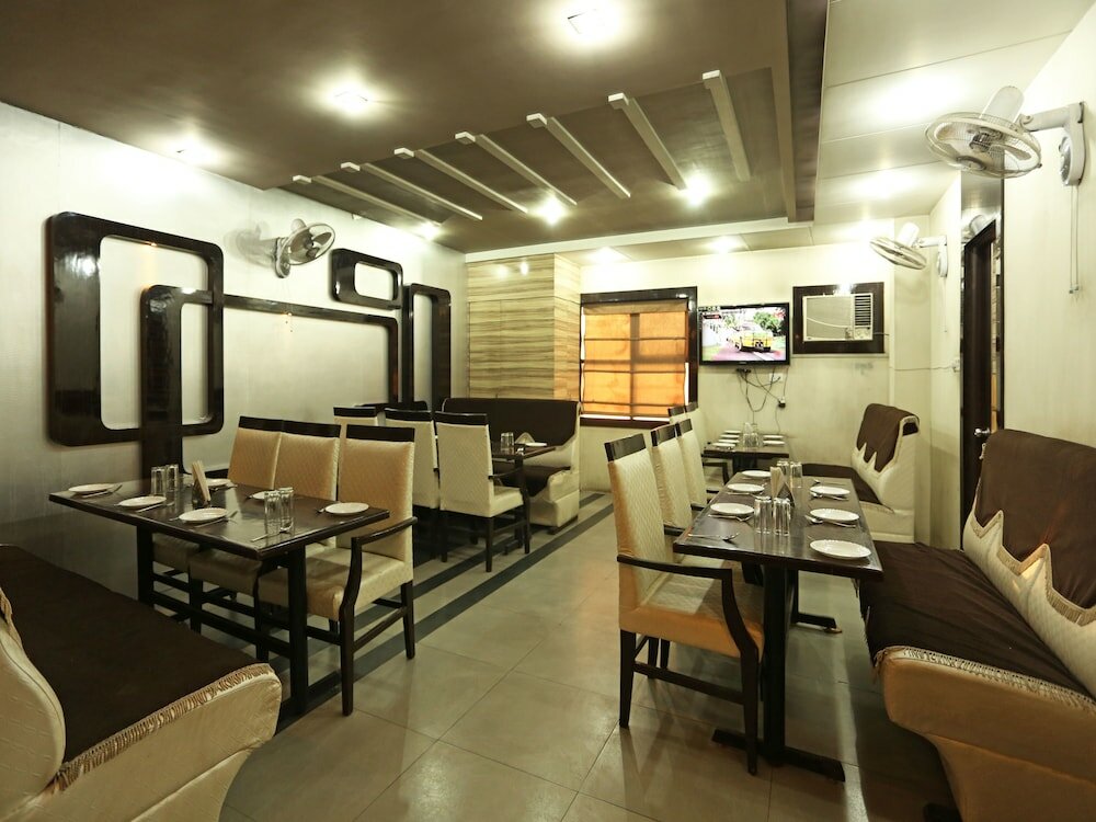 Фото Oyo 1671 Hotel Sundaram