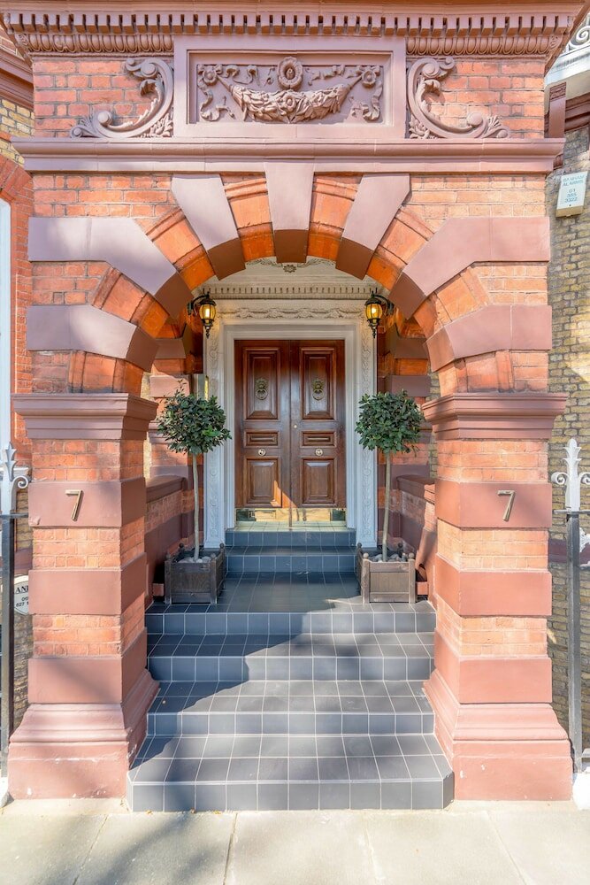 Фото Stunning house in Chelsea