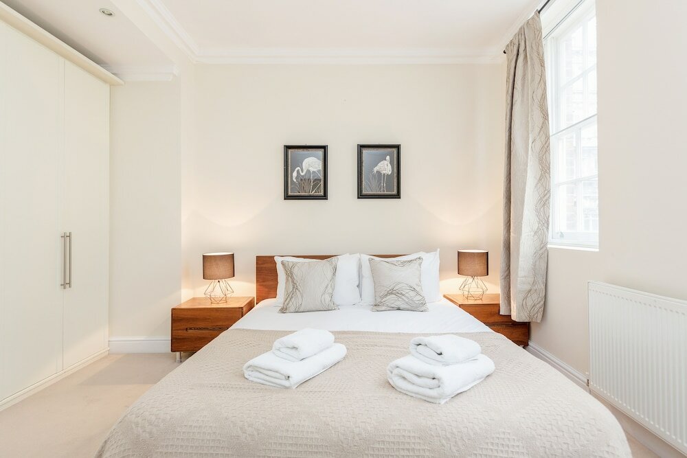 Фото Spectacular Strand Two Bed Apartment