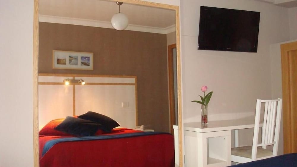 Фото Hostal Mara