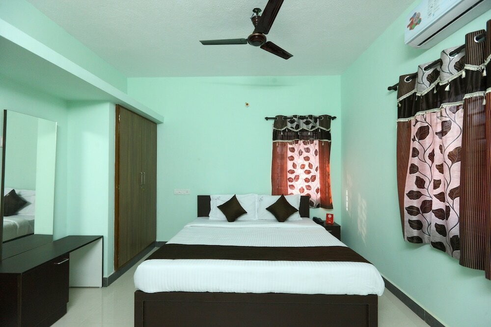 Фото Oyo 7722 Sorgam Serviced Apartments