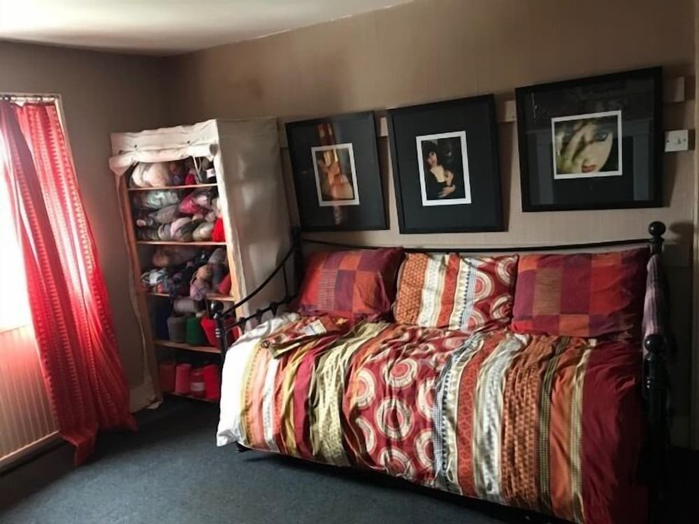 Фото The Little Tree Boutique B&b