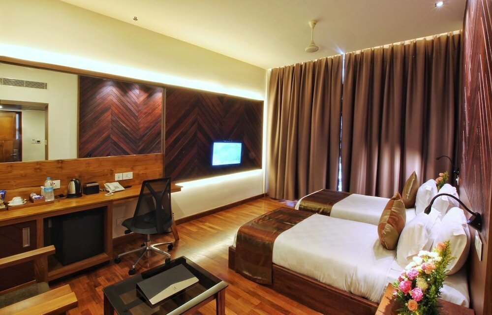 Фото Woodies Bleisure Hotel