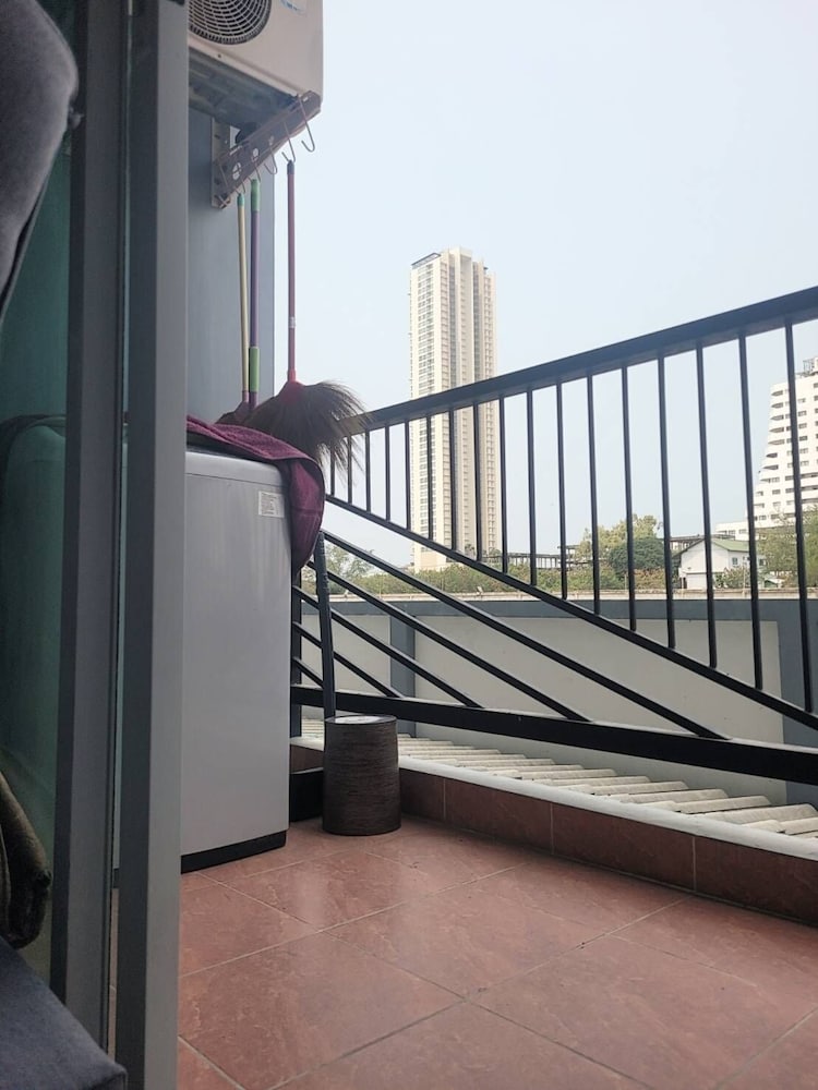 Фото Trio Gems Condominium