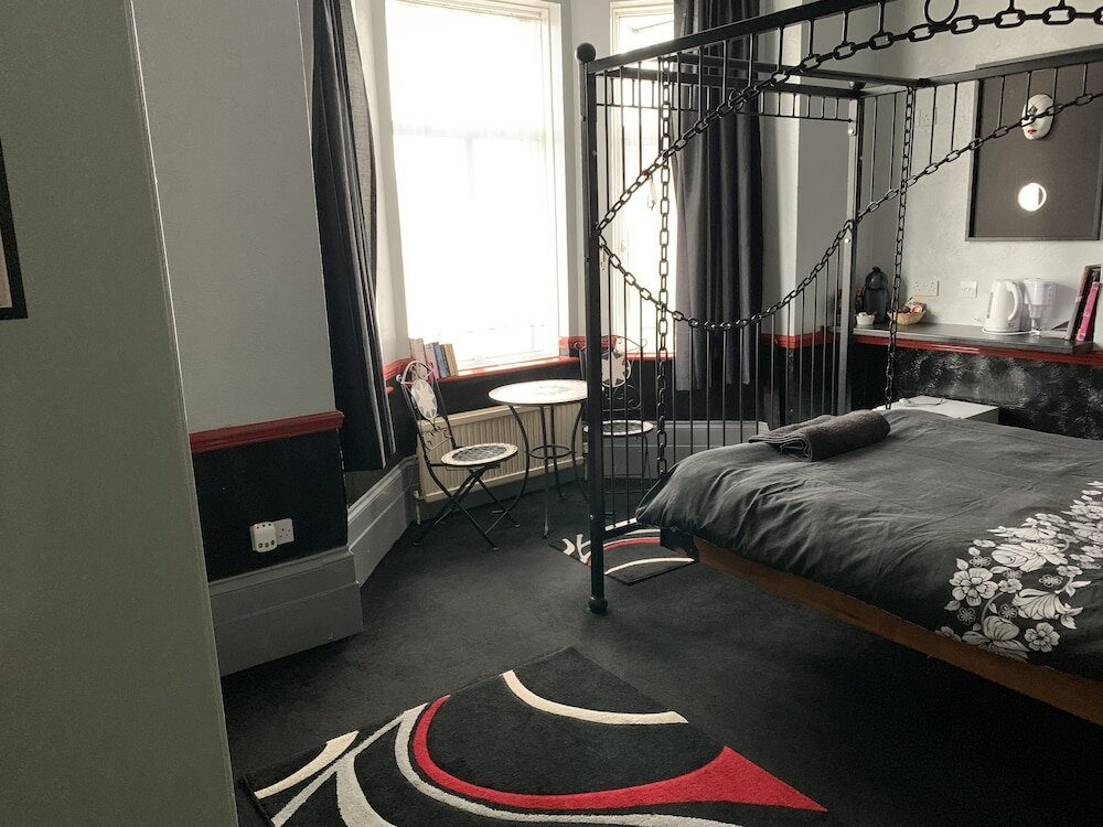 Фото отеля 4