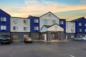 Гостиница Comfort Inn & Suites