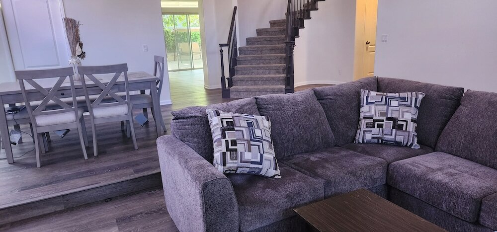 Фото Revelation Family