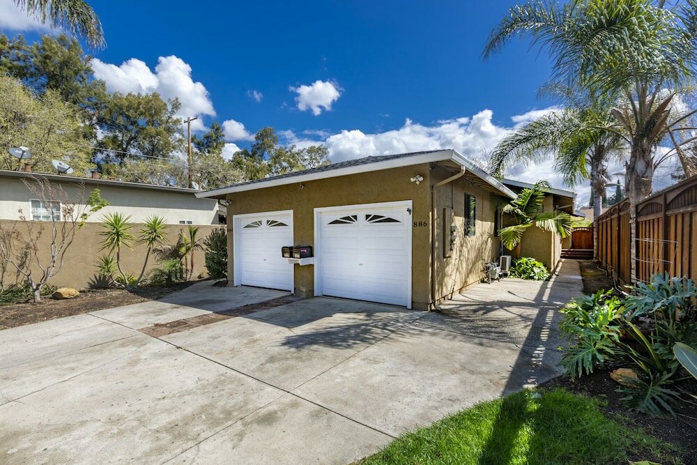 Фото Marbella Lane Duplex San Jose