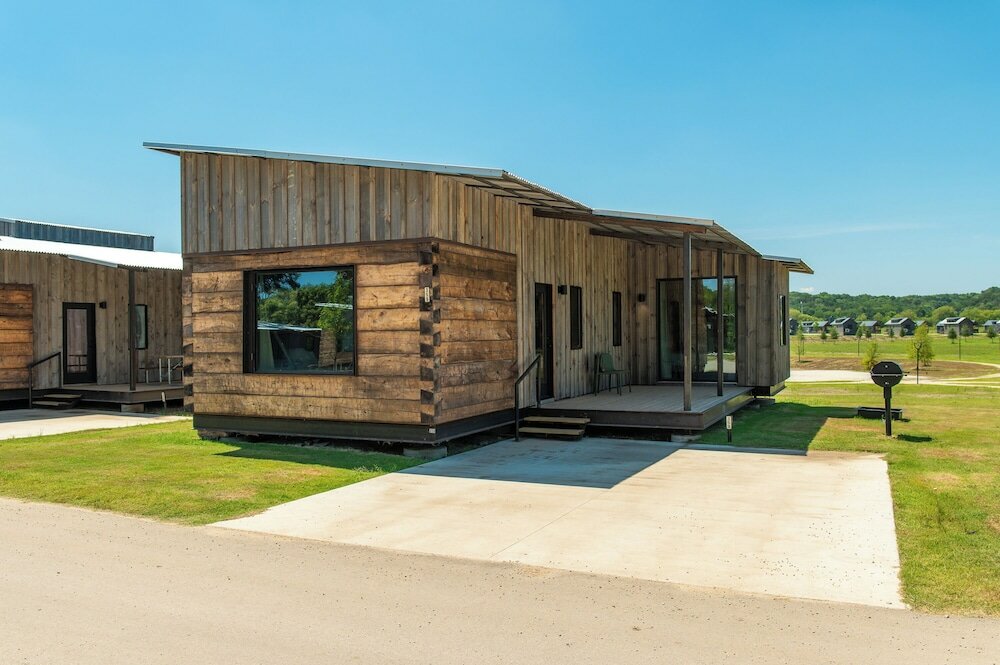 Фото Camp Fimfo Waco