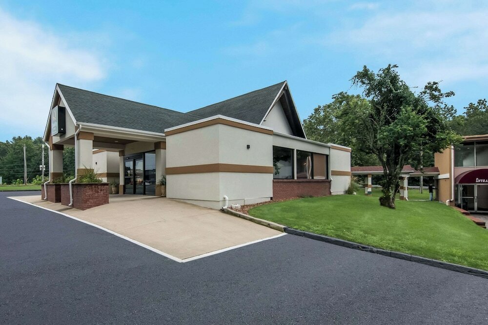 Фото Quality Inn Westfield - Springfield