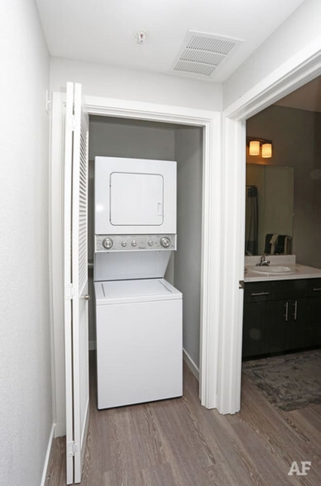 Фото Luxury Condos Menlo Park