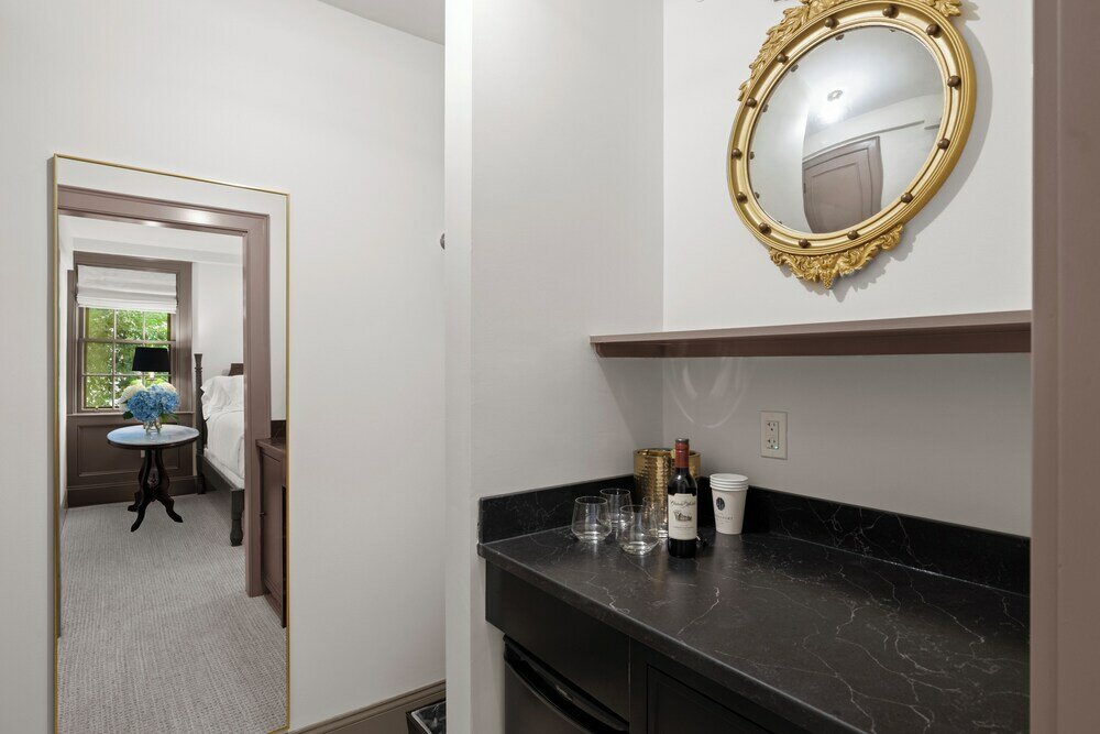 Фото The Davenport Inn