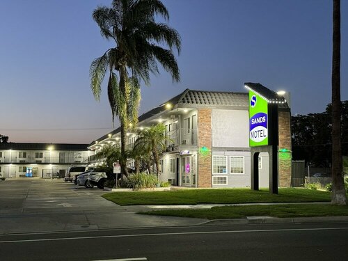 Гостиница Sands Motel в Риверсайде