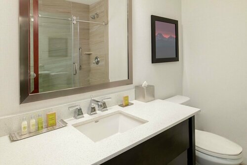 Гостиница DoubleTree by Hilton Hotel Portland - Tigard в Портленде