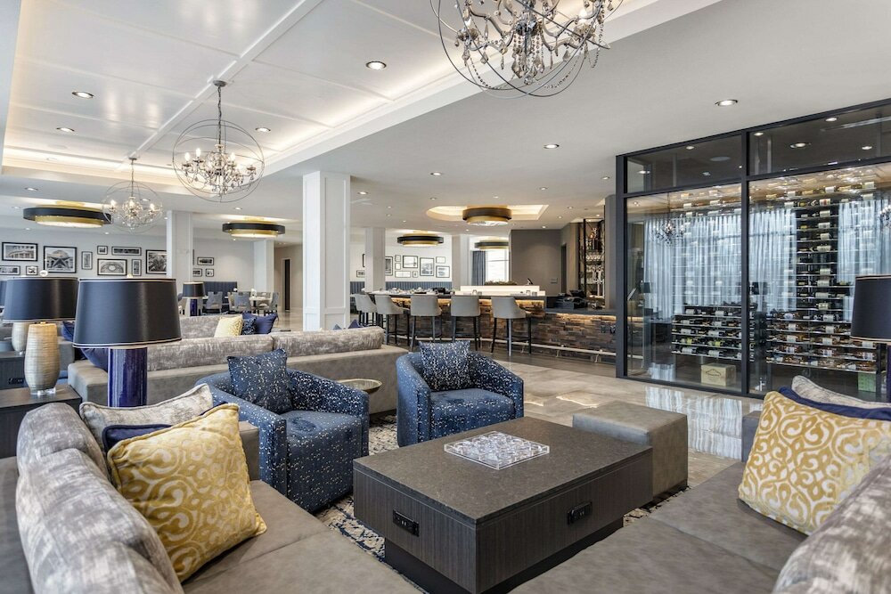 Фото Cambria Hotel Waco Univ Riverfront