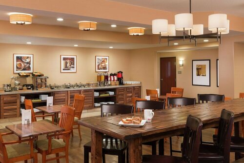 Гостиница DoubleTree by Hilton Hotel Portland - Tigard в Портленде