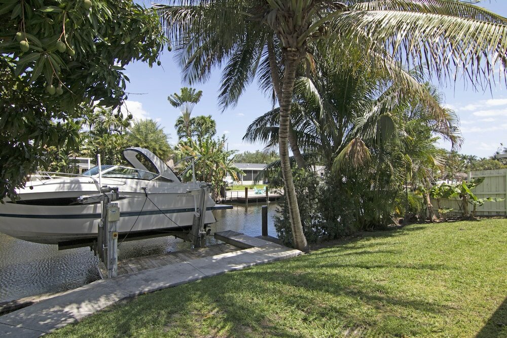 Фото Waterfront Oasis