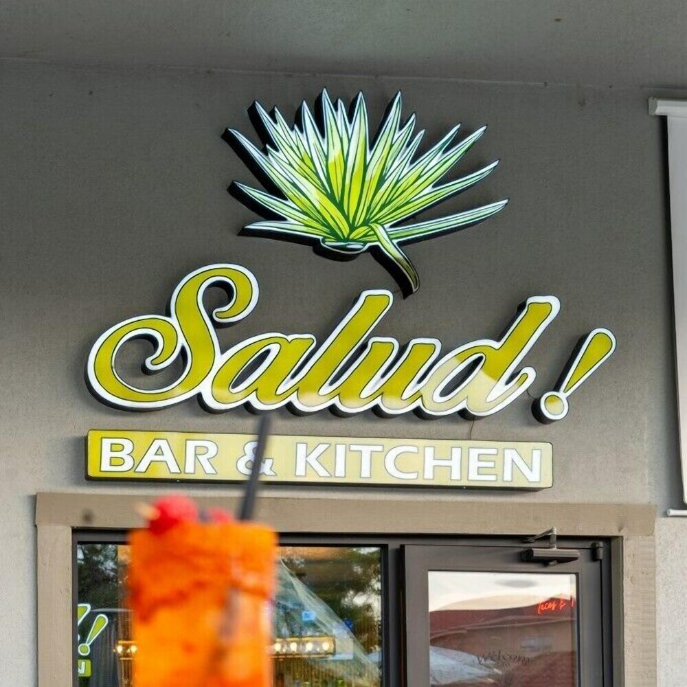 Фото Riverfront Hotel, SureStay Collection by Best Western