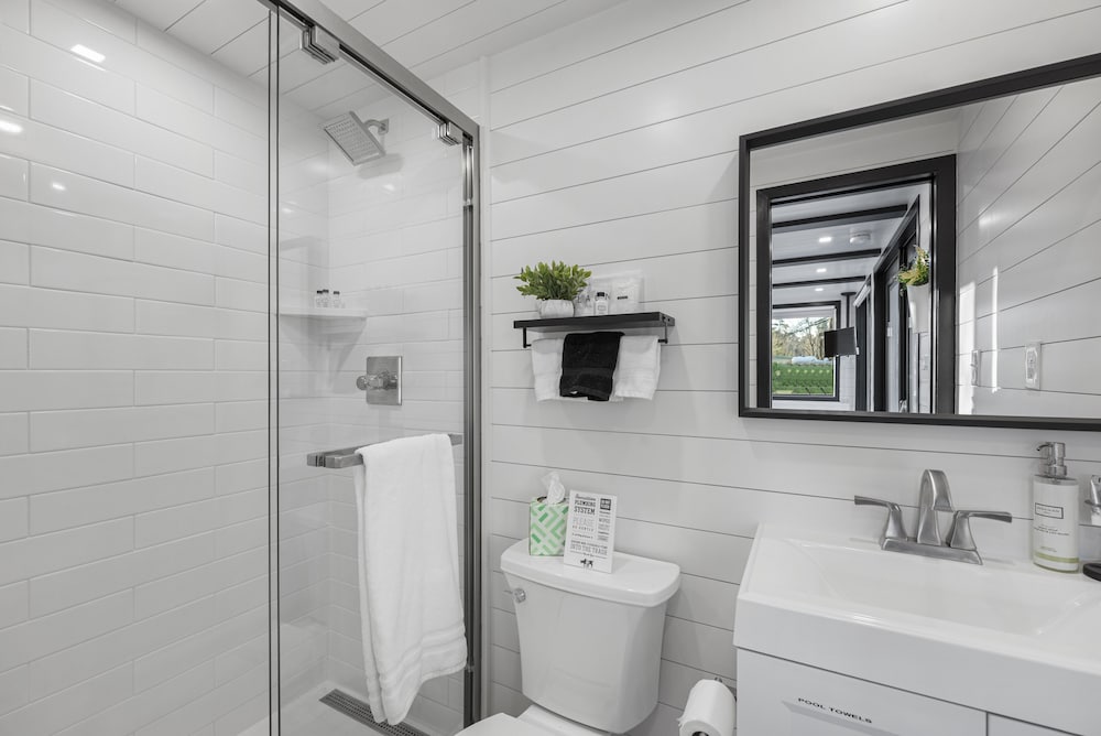 Фото Happy Goat Retreat