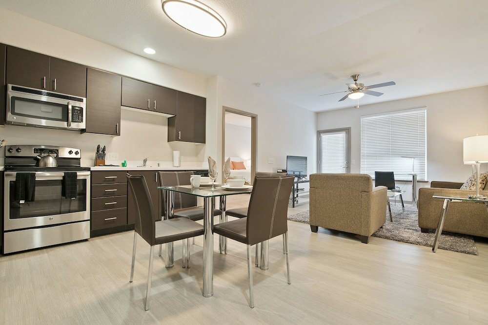 Фото Global Luxury Suites Austin Downtown