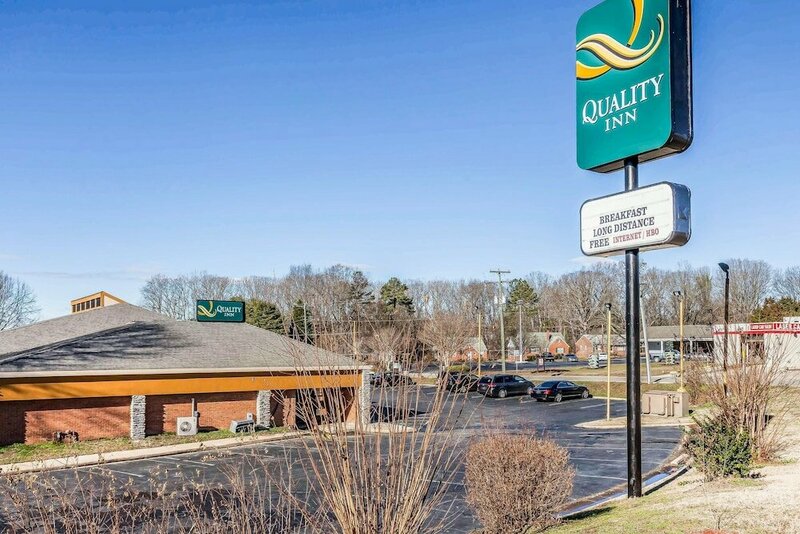 Гостиница Quality Inn South Boston - Danville East